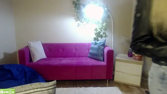 horny_blonds's cam snapshot