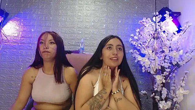 hottt_girl_lesbian live sex cam