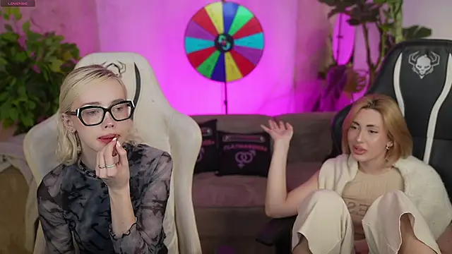 Jessica_start's cam snapshot