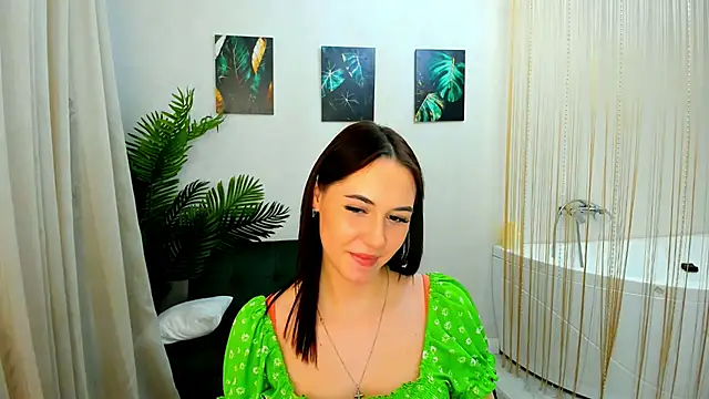 MakeYoueHappy's cam snapshot