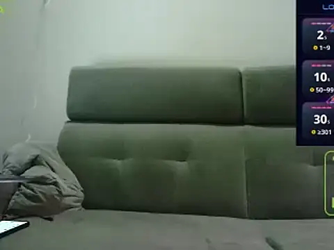 Lycraboybig's cam snapshot