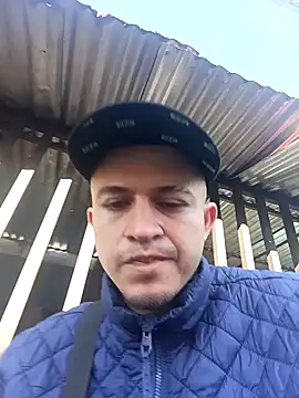 Loquendo2201's cam snapshot