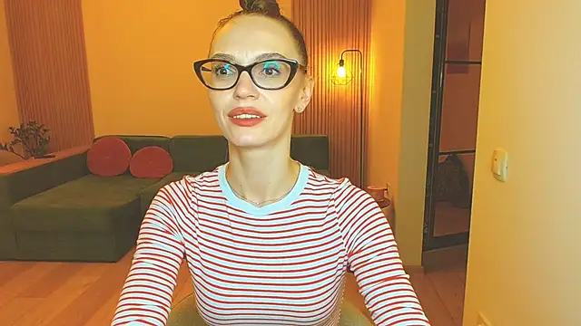 Lady_Sunshine_'s cam snapshot