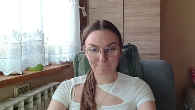 LooveELLYx's cam snapshot