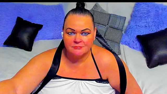 MilanaBiegert's cam snapshot