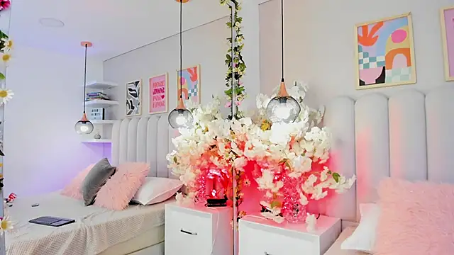 Lizzi_Hotman_'s cam snapshot