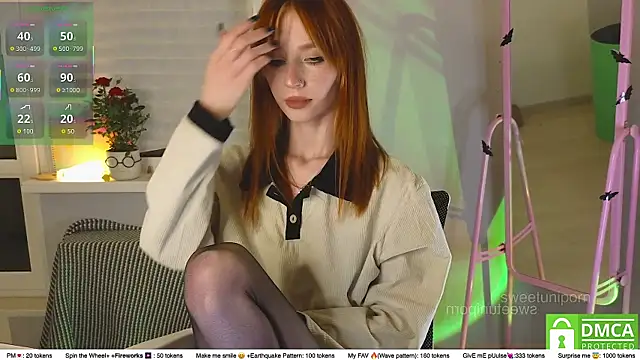 sweetuniporn live sex cam