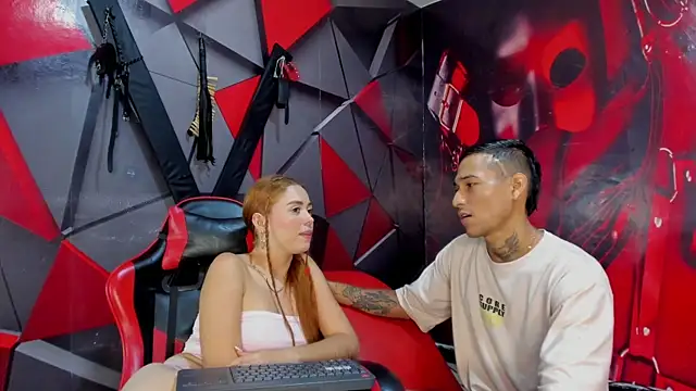 Hana_and_Zeta live sex cam