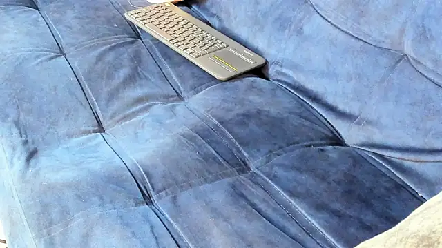 RowanCley live sex cam