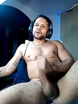 LucasGaeel live sex cam