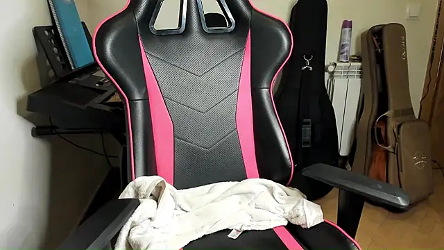 Ama_music live sex cam