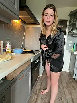 Nina_blain's cam snapshot