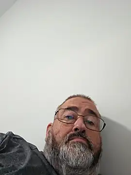 polla_calientes47's cam snapshot