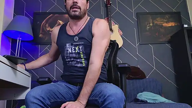 ChrisKox live sex cam