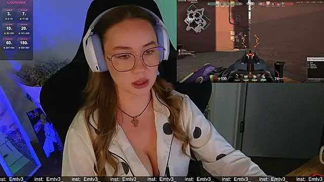 Emili1- live sex cam