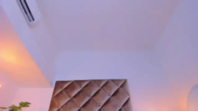 Crazyorange_ live sex cam