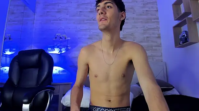 Emir_Ozan_ live sex cam