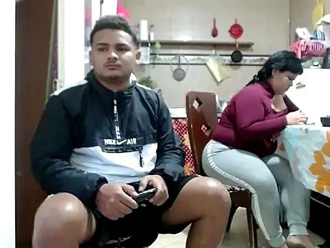 Boycuriousxxx live sex cam