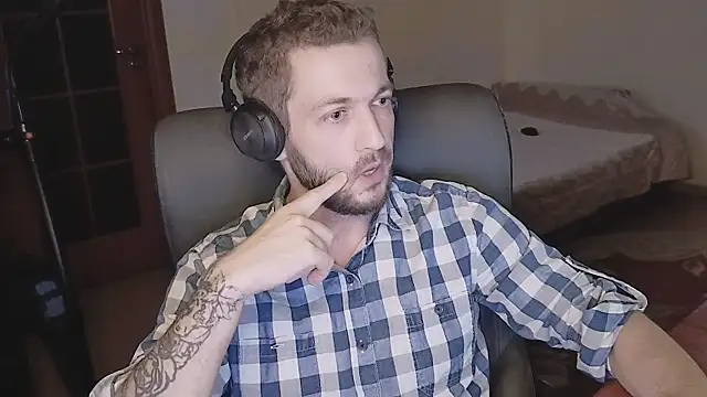 333Alone_in_theDark777 live sex cam