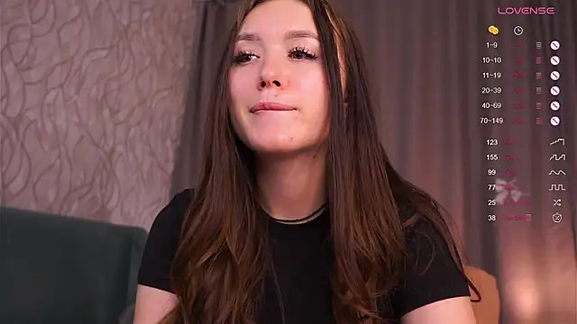 AlinaOrf live sex cam