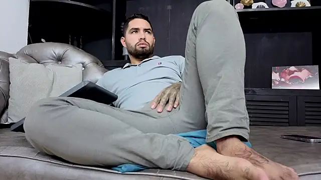 matteosantos live sex cam