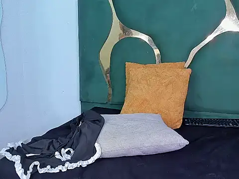 DaylesAndHarry's cam snapshot