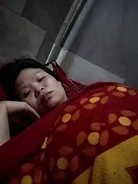 LinhNa999 live sex cam