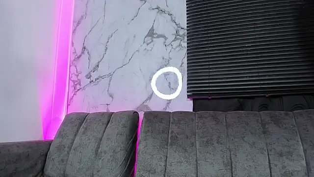 Courtney_gonet live sex cam