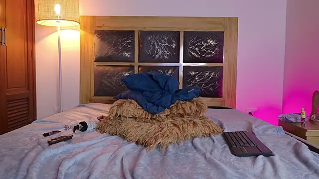 dark_angell77's cam snapshot