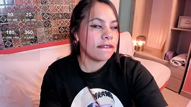 luna_velvett_'s cam snapshot