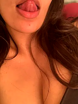 Wandiita's cam snapshot