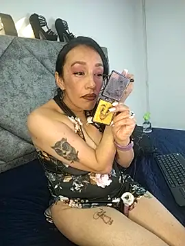 Shantey_Laurent's cam snapshot