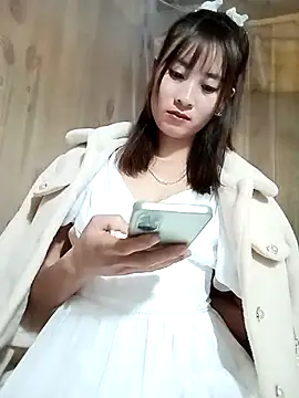 Em_xinh01's cam snapshot