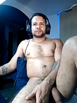 LucasGaeel's cam snapshot