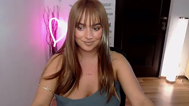 ViviRoses's cam snapshot