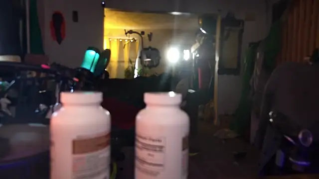 MasterDaddyCool's cam snapshot