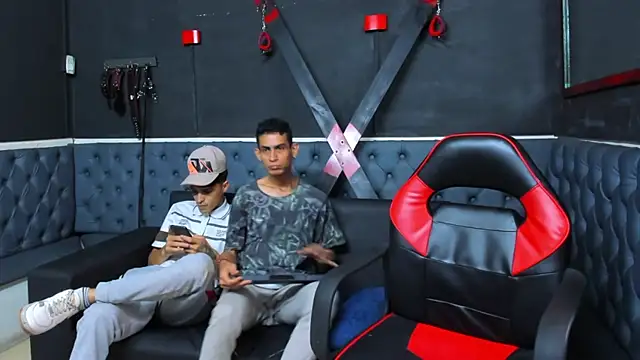 Golldens_Dreamss's cam snapshot