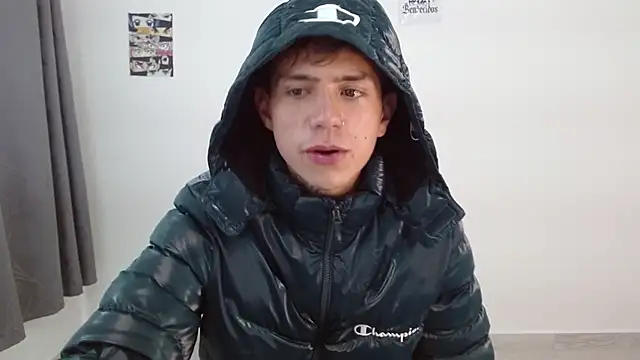 hot_teo_'s cam snapshot