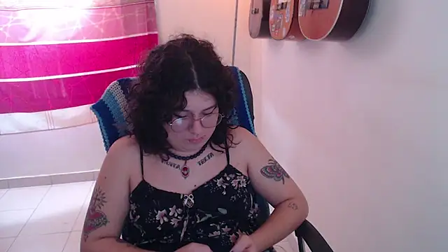 Smoke_trip_Alicia live sex cam