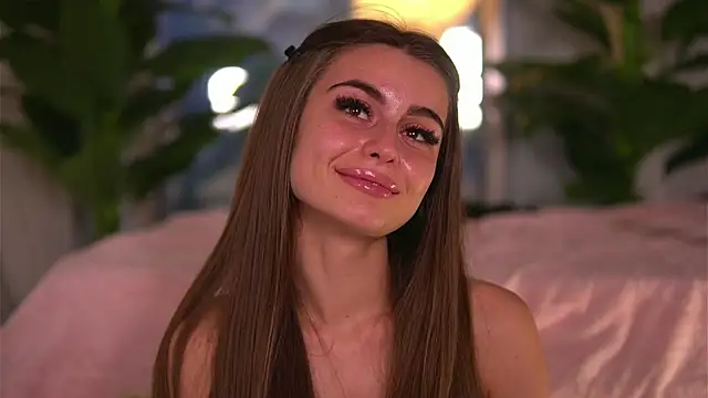 KaylaBray live sex cam