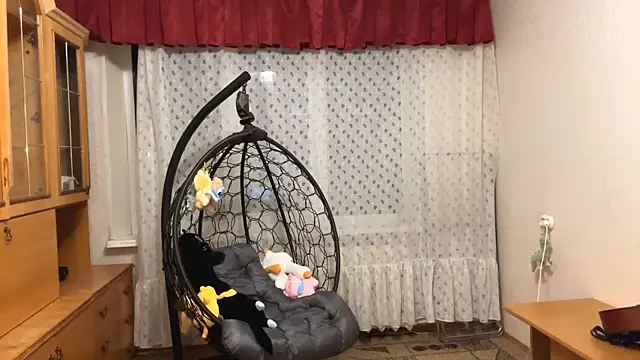 LouannHamad's cam snapshot