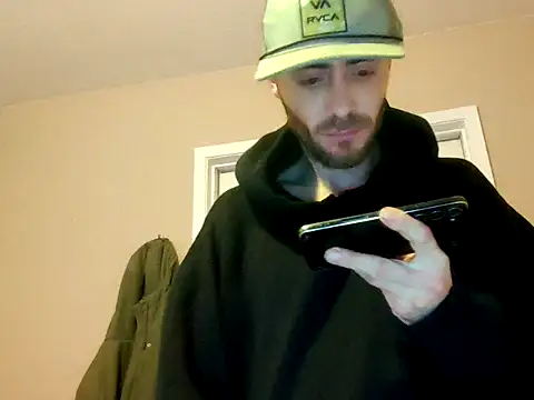 Huntzg23's cam snapshot