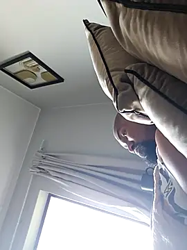 Softy12345's cam snapshot