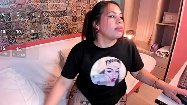 luna_velvett_'s cam snapshot