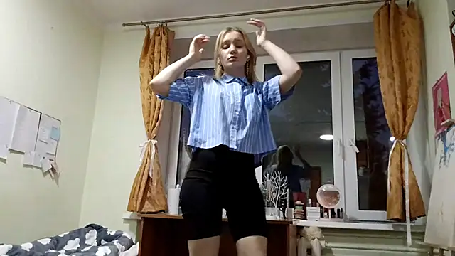 xlo_lax's cam snapshot