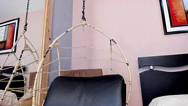 Miranda_doll_'s cam snapshot