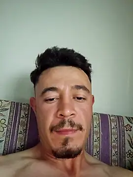 Paploesco026's cam snapshot