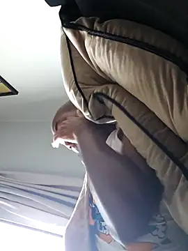 Softy12345's cam snapshot