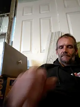 Hungwell1515's cam snapshot