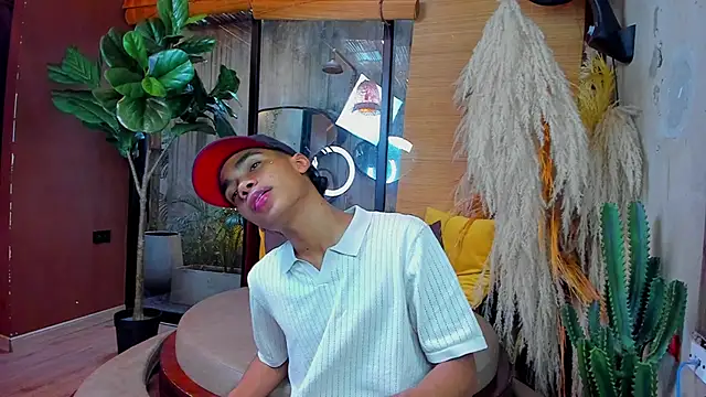 AlanCutee's cam snapshot